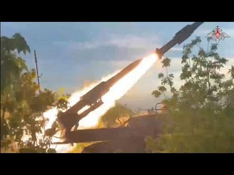 Масштабная Ракетная Атака РФ: Украина Отражает Удар Более 200 Ракет И Дронов Масштабная Ракетная Атака РФ: Украина Отражает Удар Более 200 Ракет И Дронов