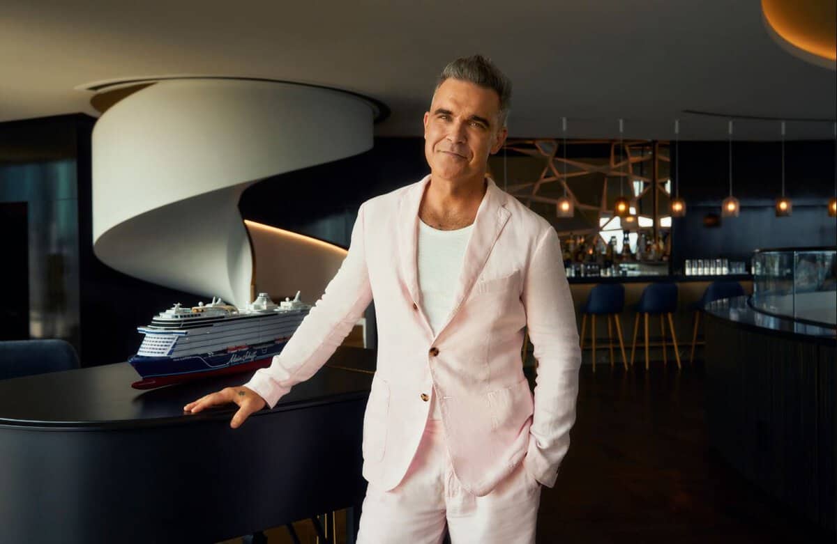 Mein Schiff Relax: A Málaga Christening With Robbie Williams Mein Schiff Relax: A Málaga Christening With Robbie Williams