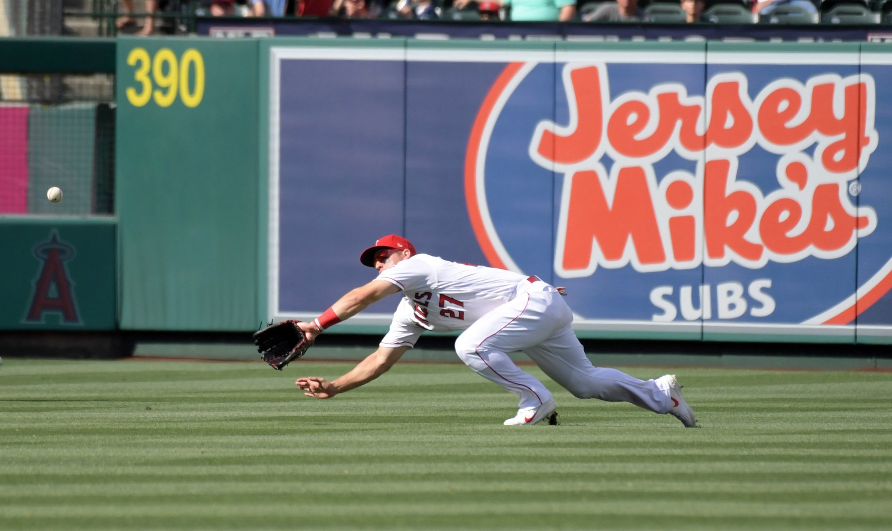 Mike Trout's Homer In Vain As Angels Lose To Dodgers Mike Trout's Homer In Vain As Angels Lose To Dodgers