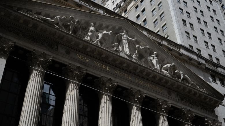 Moody's Downgrade: Impact On Dow Futures And The US Dollar Moody's Downgrade: Impact On Dow Futures And The US Dollar