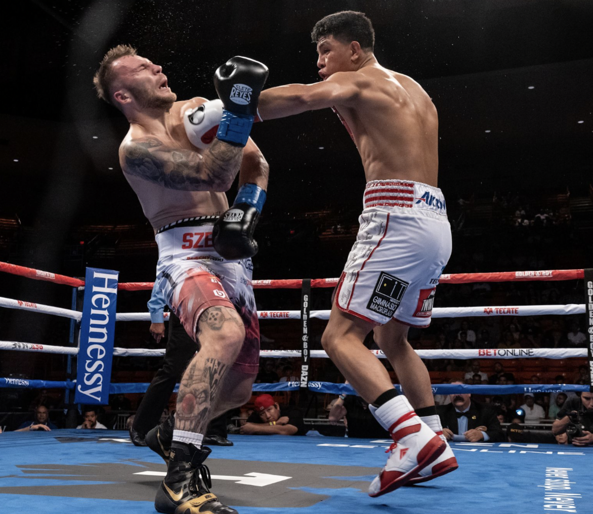 Munguia's Revenge: Decision Victory Over Sarace