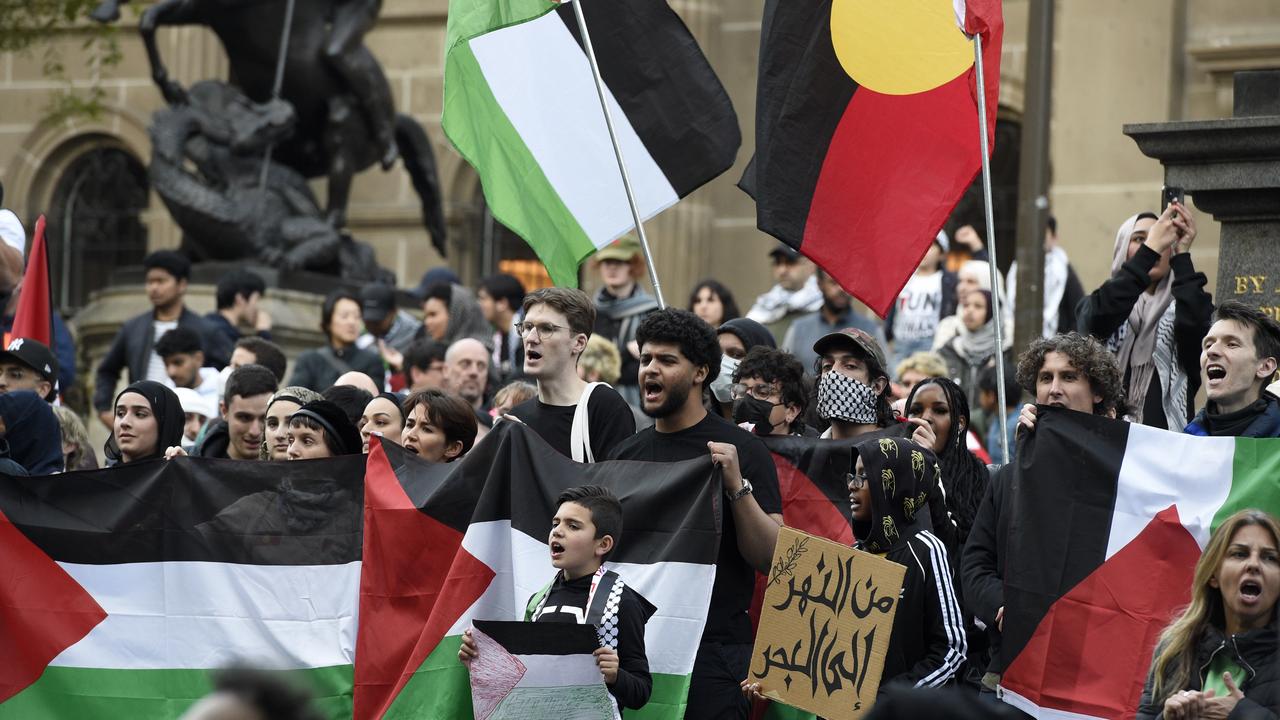 Music Industry Figures Support Queensland Award Winner Amidst Palestine Controversy Music Industry Figures Support Queensland Award Winner Amidst Palestine Controversy