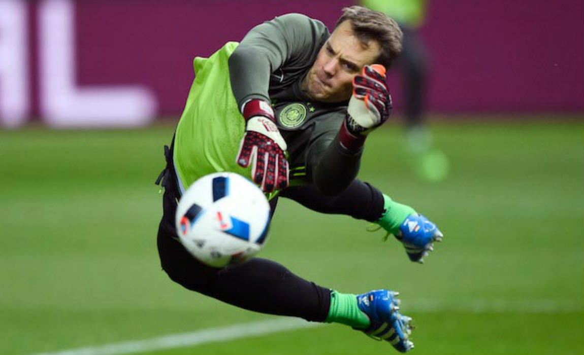 Neuer Injury Blow For Bayern: Key Games In Doubt Neuer Injury Blow For Bayern: Key Games In Doubt