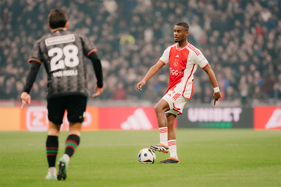 Nine Points, One Minute: How Ajax Blew Their Championship Chances Nine Points, One Minute: How Ajax Blew Their Championship Chances