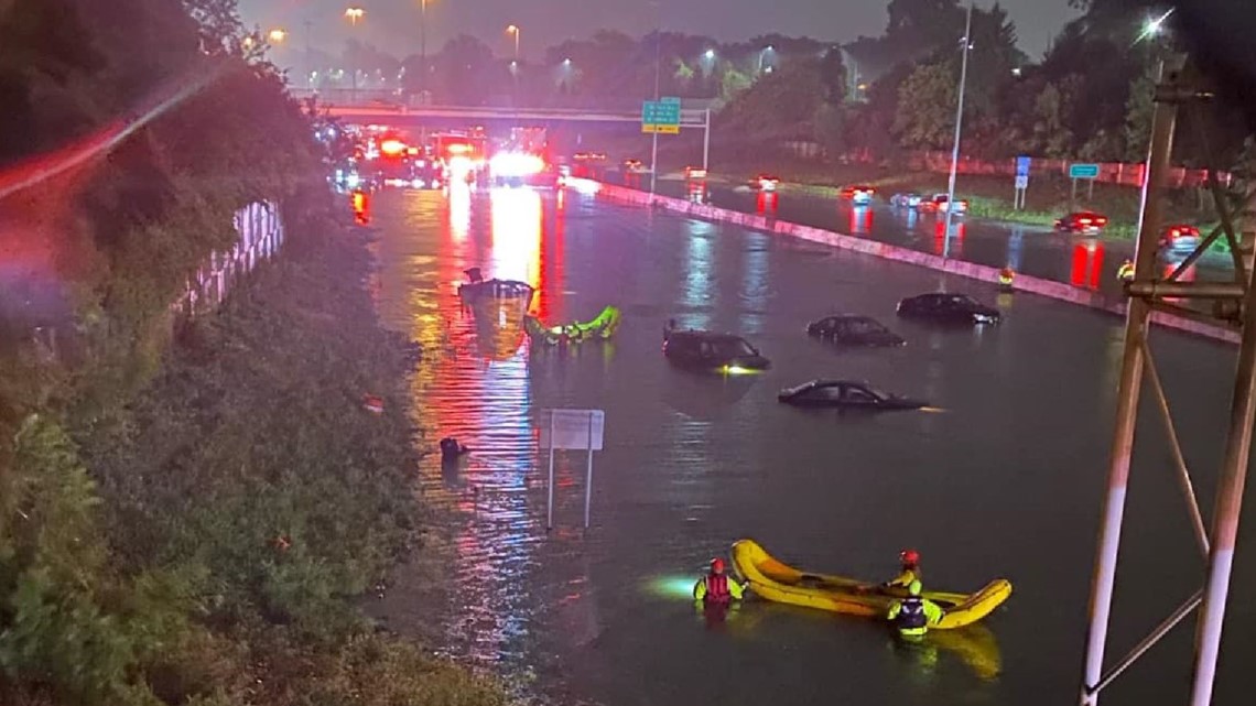 Northeast Ohio Faces Widespread Power Outages Amidst Severe Thunderstorm Warnings Northeast Ohio Faces Widespread Power Outages Amidst Severe Thunderstorm Warnings