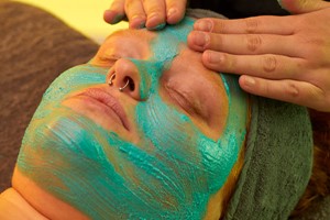 NYC Lush Spa: Indulge In A 30-Minute Bubble Bath - $75 NYC Lush Spa: Indulge In A 30-Minute Bubble Bath - $75