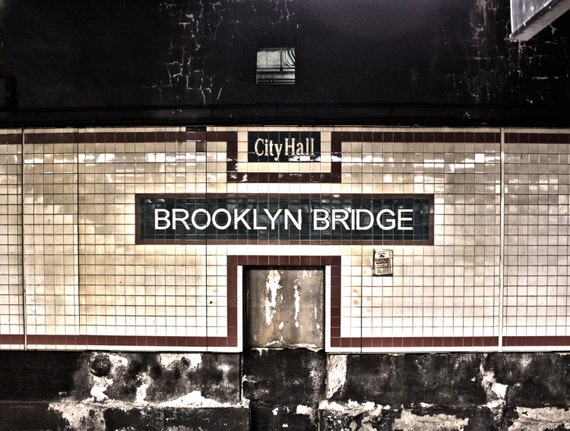 NYC Subway Stabbing: Investigation Underway Near Brooklyn Bridge And City Hall Station NYC Subway Stabbing: Investigation Underway Near Brooklyn Bridge And City Hall Station