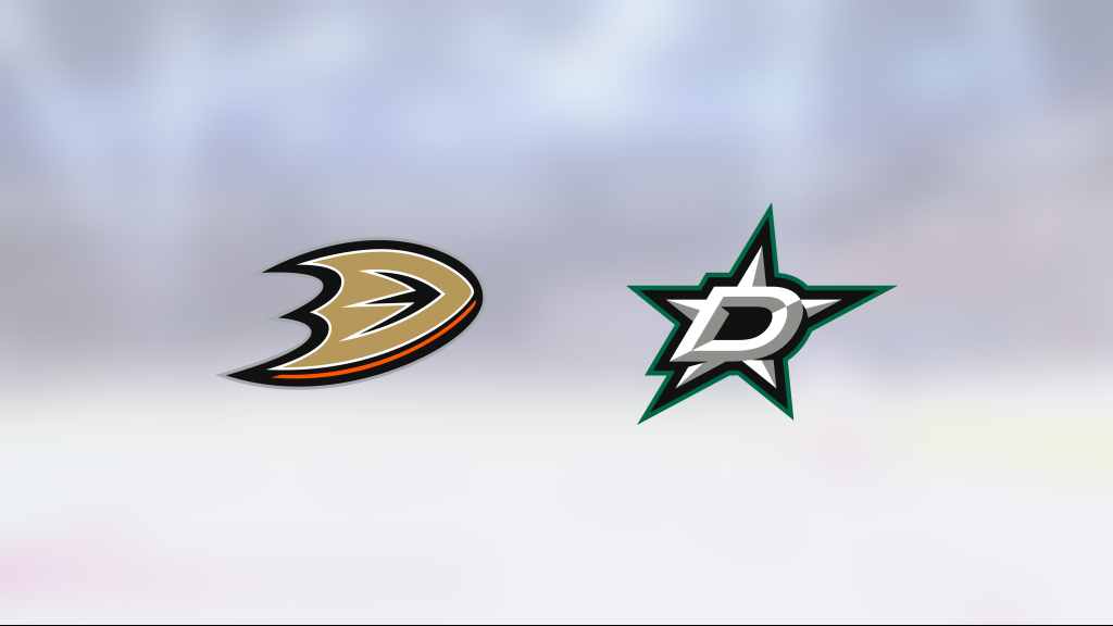 Overtime Heartbreak: Stars Defeat Ducks Despite Carlsson's Two Goals Overtime Heartbreak: Stars Defeat Ducks Despite Carlsson's Two Goals