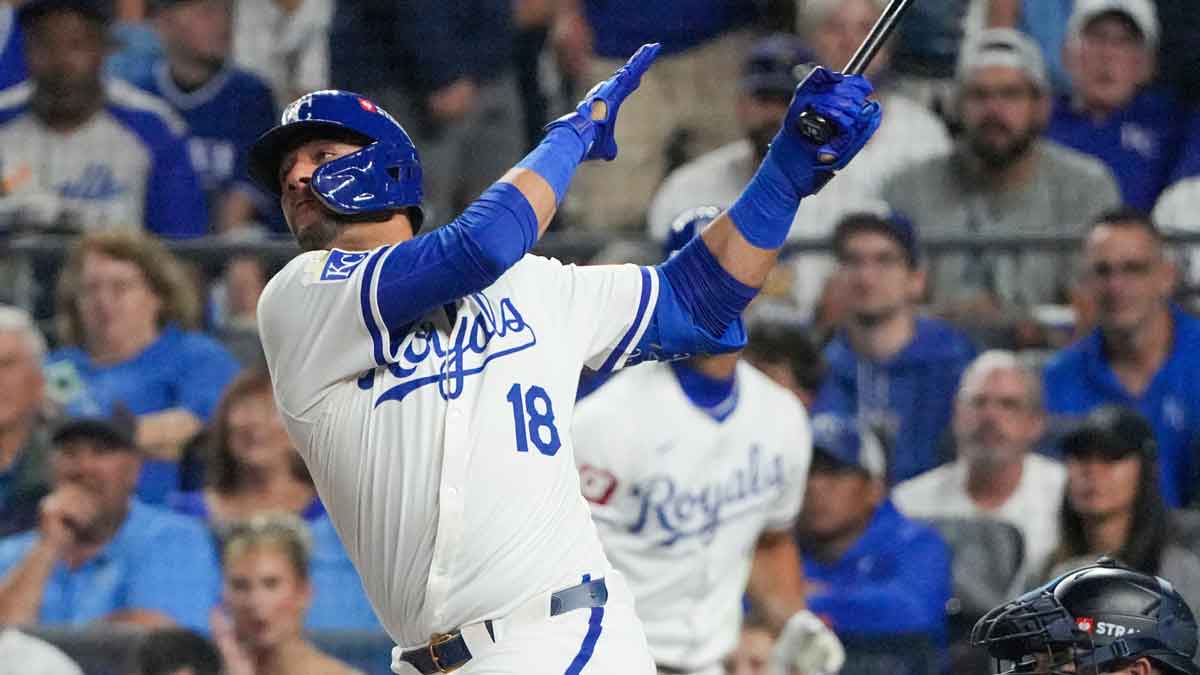 Padres Defeat Braves: Gurriel's Clutch Pinch-Hit RBI