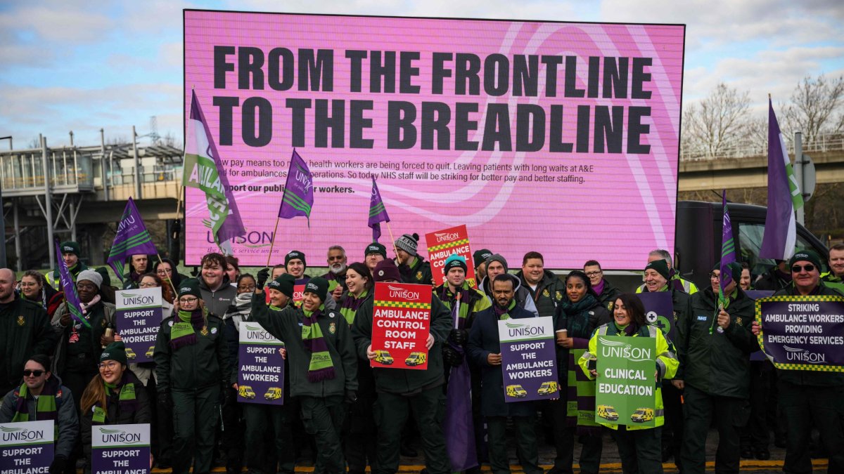 Planned Elizabeth Line Strikes: Impact On February And March Services Planned Elizabeth Line Strikes: Impact On February And March Services