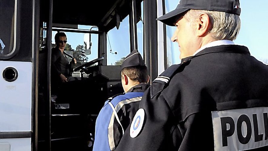 Plus De Contrôles Antidrogue Pour Les Chauffeurs De Bus Scolaires