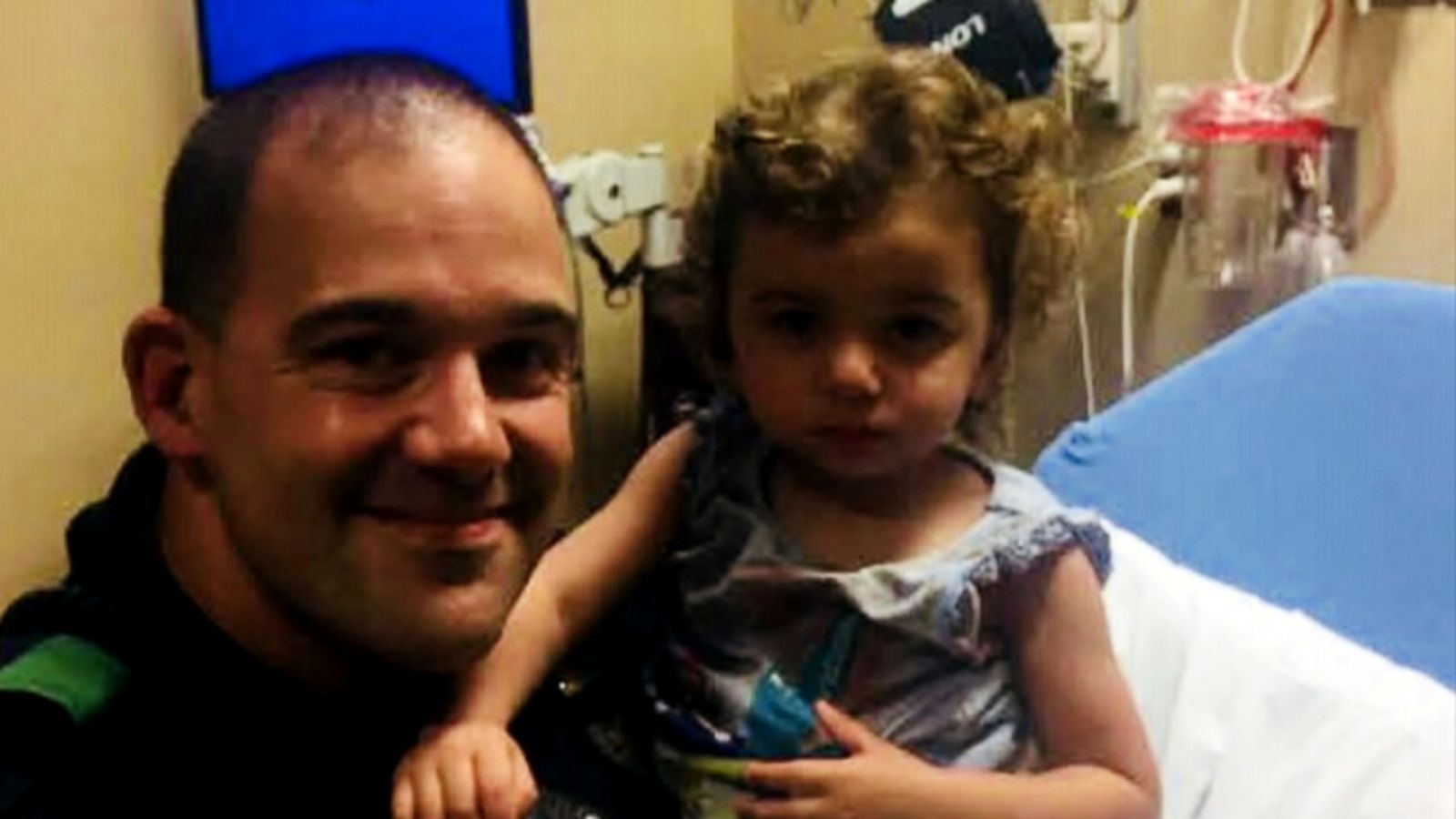 Police Bodycam Captures Dramatic Rescue Of Toddler Choking On Tomato Police Bodycam Captures Dramatic Rescue Of Toddler Choking On Tomato