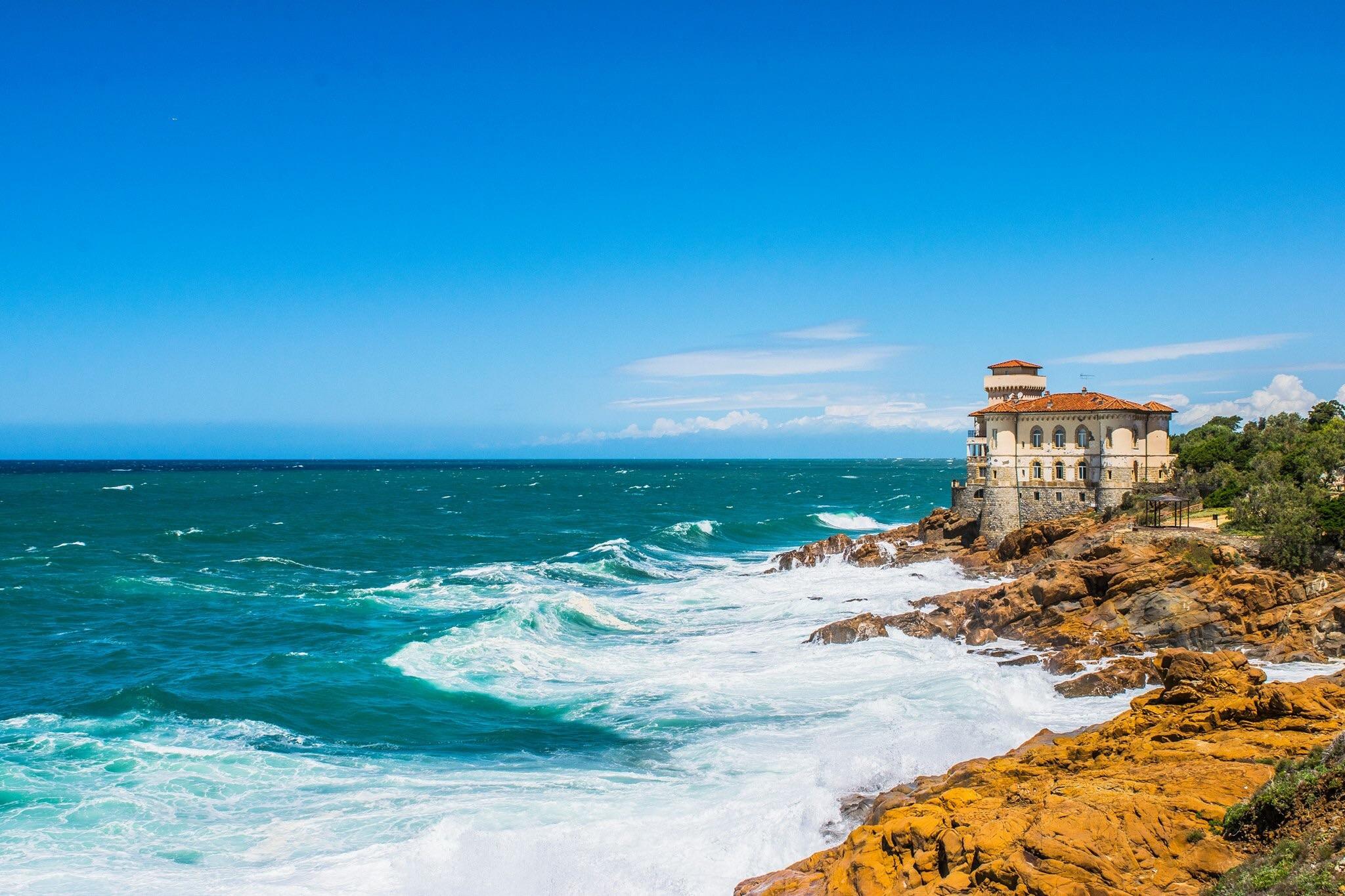 Provence Hiking Itinerary: Mountains To The Mediterranean Coast Provence Hiking Itinerary: Mountains To The Mediterranean Coast