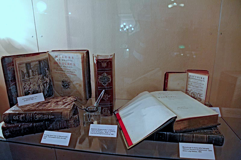 Првата Книга Со Ромски Бајки Е Промовирана Првата Книга Со Ромски Бајки Е Промовирана