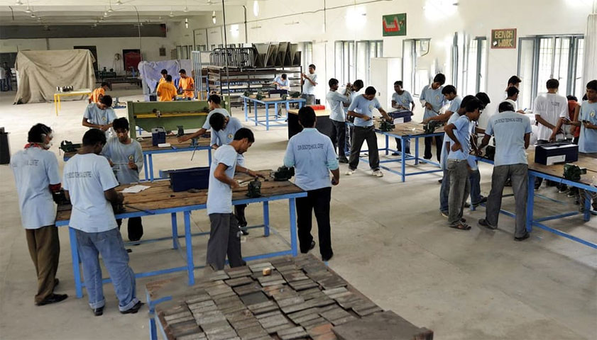 Punjab Government Announces Skill Development Programme For Transgender Community Punjab Government Announces Skill Development Programme For Transgender Community