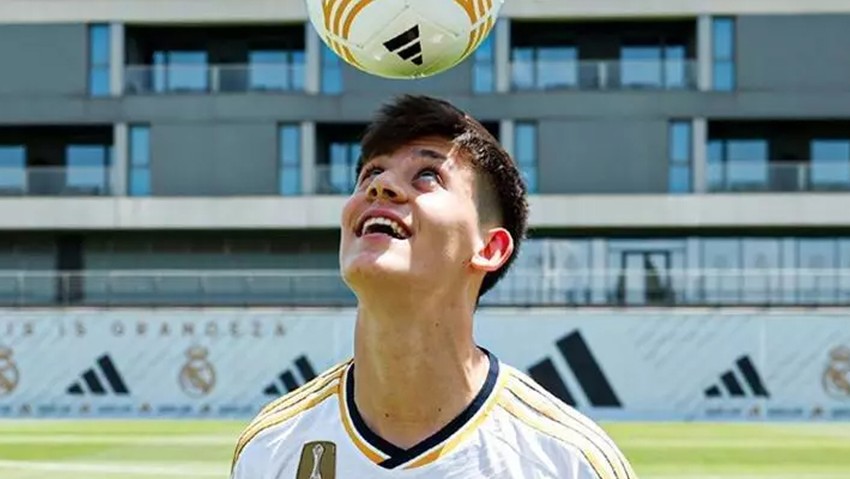 Real Madrid'in Yeni Teknik Direktörü Ve Arda Güler'in Geleceği Real Madrid'in Yeni Teknik Direktörü Ve Arda Güler'in Geleceği