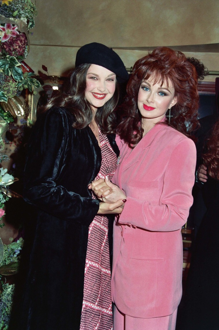 Remembering Naomi Judd: Ashley Judd Reflects On Their Final Conversation Remembering Naomi Judd: Ashley Judd Reflects On Their Final Conversation