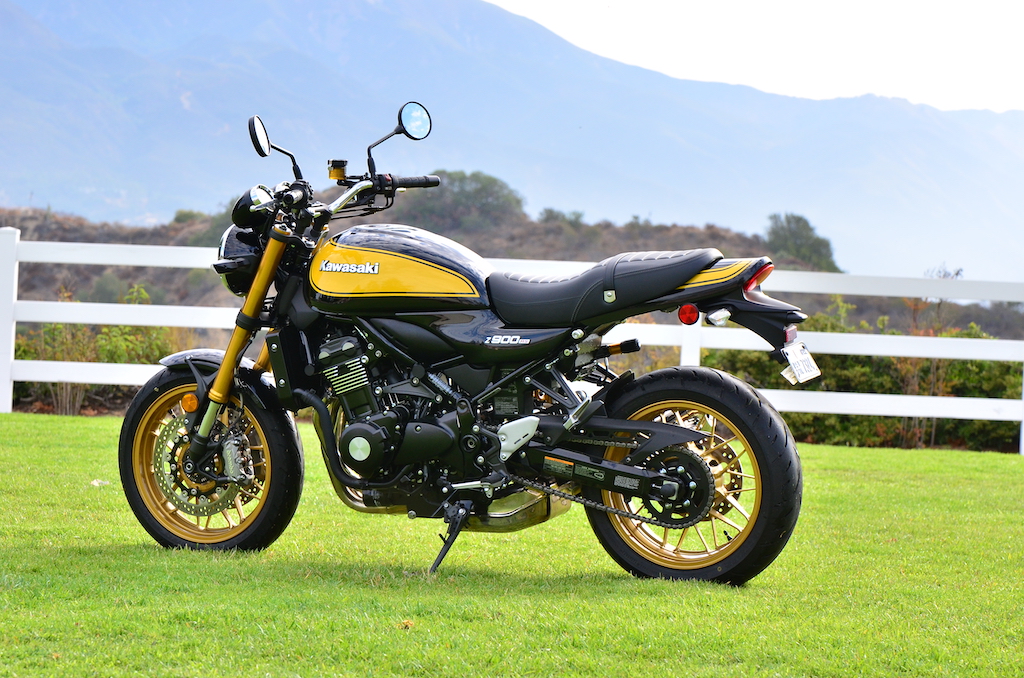 Review Kawasaki Z900 Dan Z900 SE: Apakah Layak Dibeli? Review Kawasaki Z900 Dan Z900 SE: Apakah Layak Dibeli?