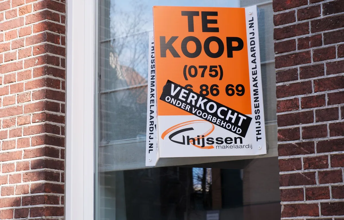 Risico's Voor Voedingsbedrijven: Overmatige Afhankelijkheid Van Goedkope Arbeidsmigranten Volgens ABN Amro Risico's Voor Voedingsbedrijven: Overmatige Afhankelijkheid Van Goedkope Arbeidsmigranten Volgens ABN Amro