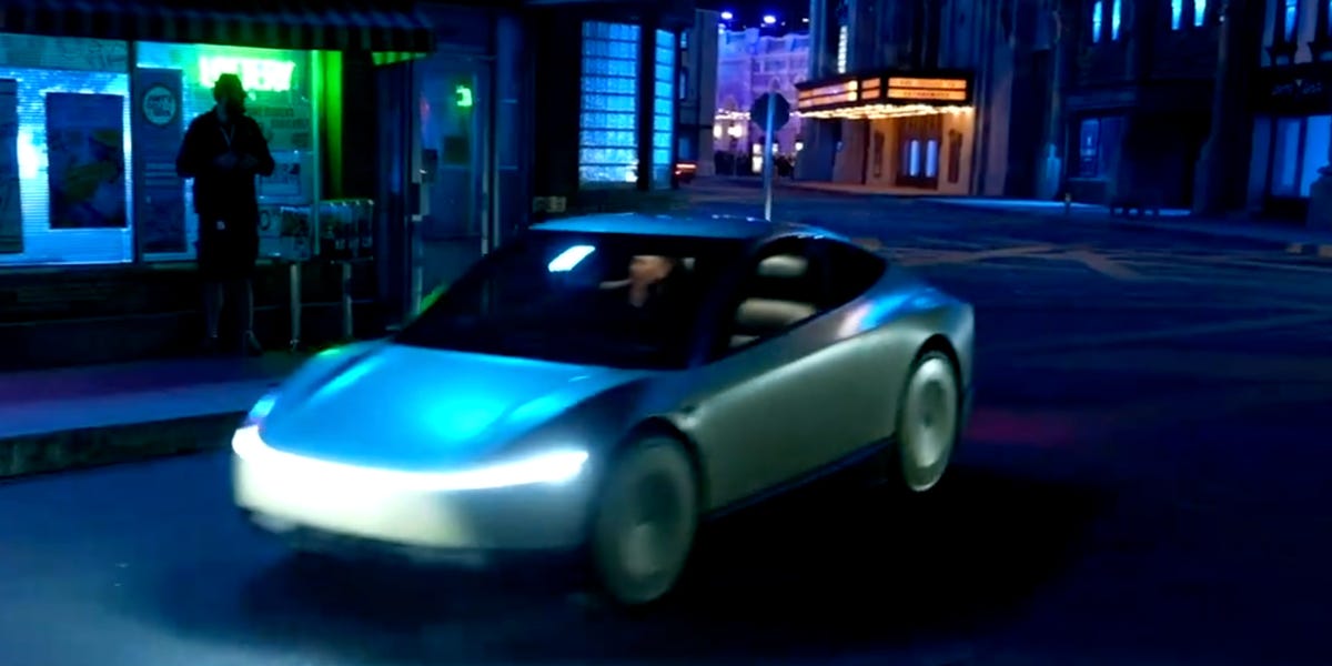 RoboTaxi Race: Uber And Waymo Battle For Austin's Autonomous Ride Market RoboTaxi Race: Uber And Waymo Battle For Austin's Autonomous Ride Market