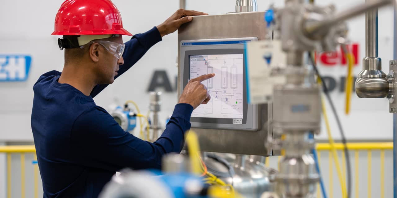 Rockwell Automation Beats Earnings Expectations: A Detailed Analysis Rockwell Automation Beats Earnings Expectations: A Detailed Analysis