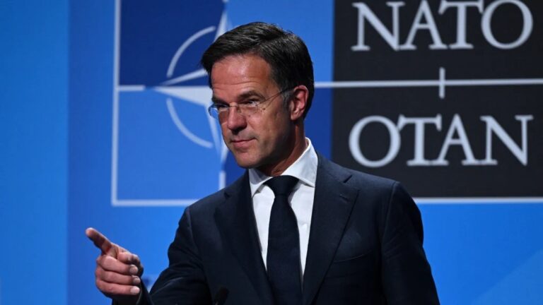Rutte On NATO Defense Spending: Movement Towards The 2% Target Rutte On NATO Defense Spending: Movement Towards The 2% Target