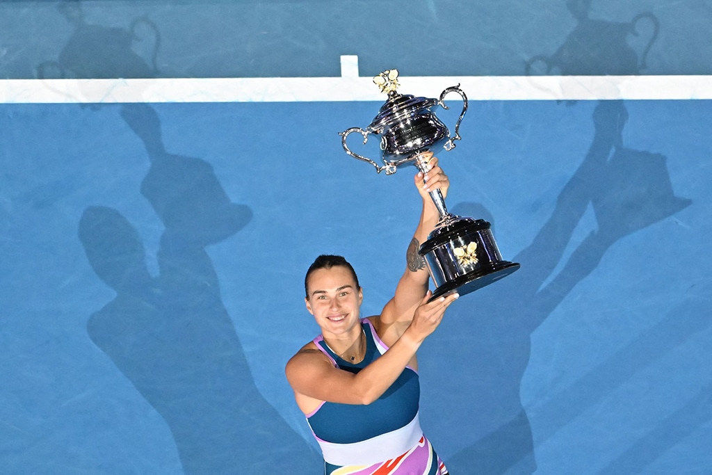 Sabalenka Upsets Paolini In Dubai Final