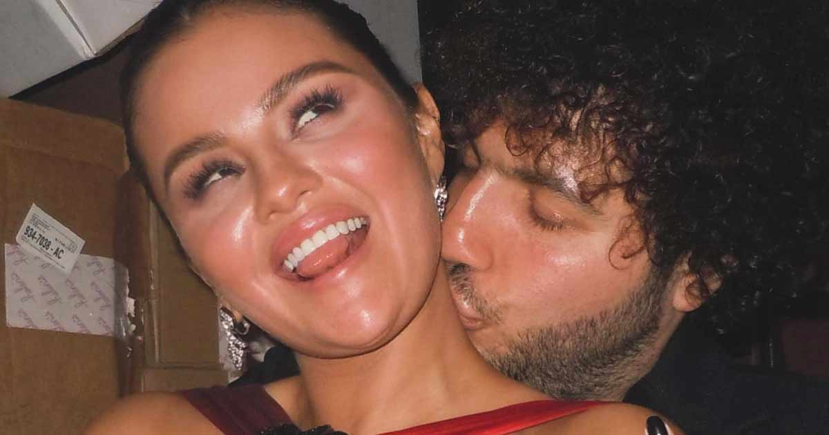 Selena Gomez Clarifies Wedding Plans With Benny Blanco: No First Dance Selena Gomez Clarifies Wedding Plans With Benny Blanco: No First Dance