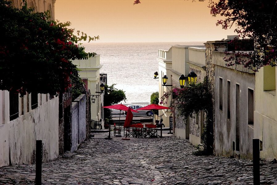 ¿Semana Santa O Semana De Turismo En Uruguay? Descubriendo La Identidad Uruguaya. ¿Semana Santa O Semana De Turismo En Uruguay? Descubriendo La Identidad Uruguaya.