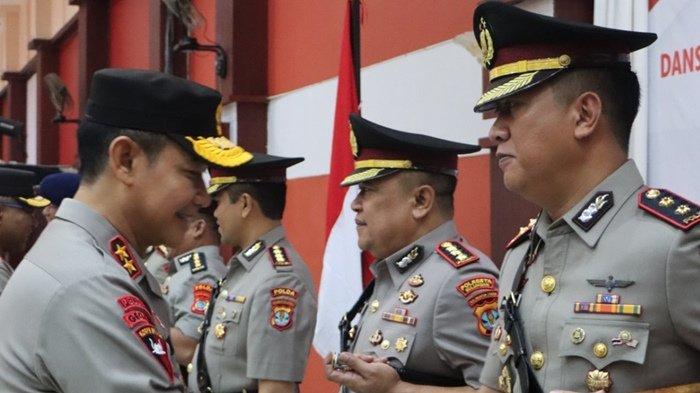 Serah Terima Jabatan 7 Pamen Polda Bali Dipimpin Kapolda Irjen Daniel: Pesan Dan Harapannya Serah Terima Jabatan 7 Pamen Polda Bali Dipimpin Kapolda Irjen Daniel: Pesan Dan Harapannya