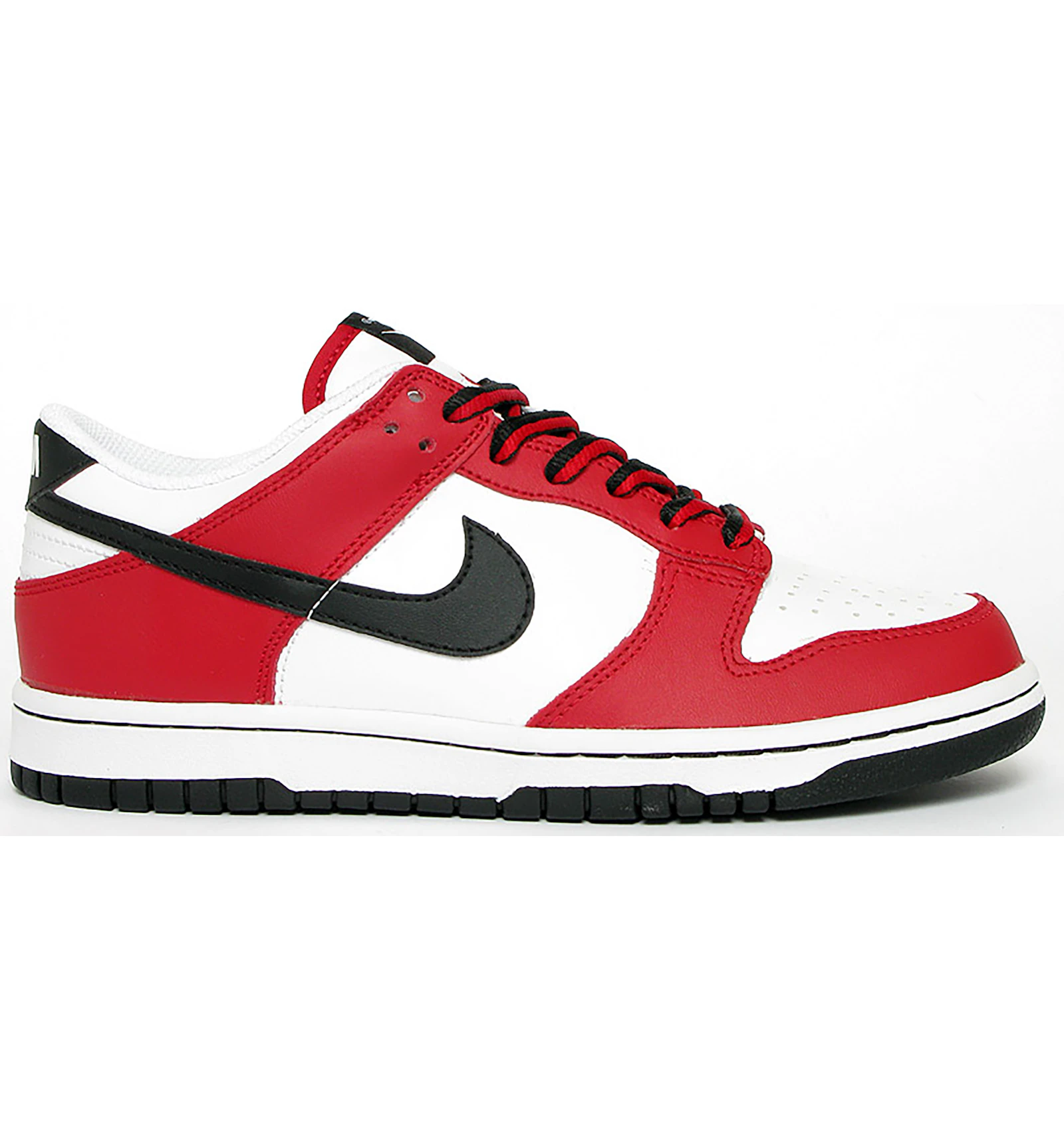 Snag A Deal: Nike Dunks On Sale For $52 Less At Revolve Snag A Deal: Nike Dunks On Sale For $52 Less At Revolve