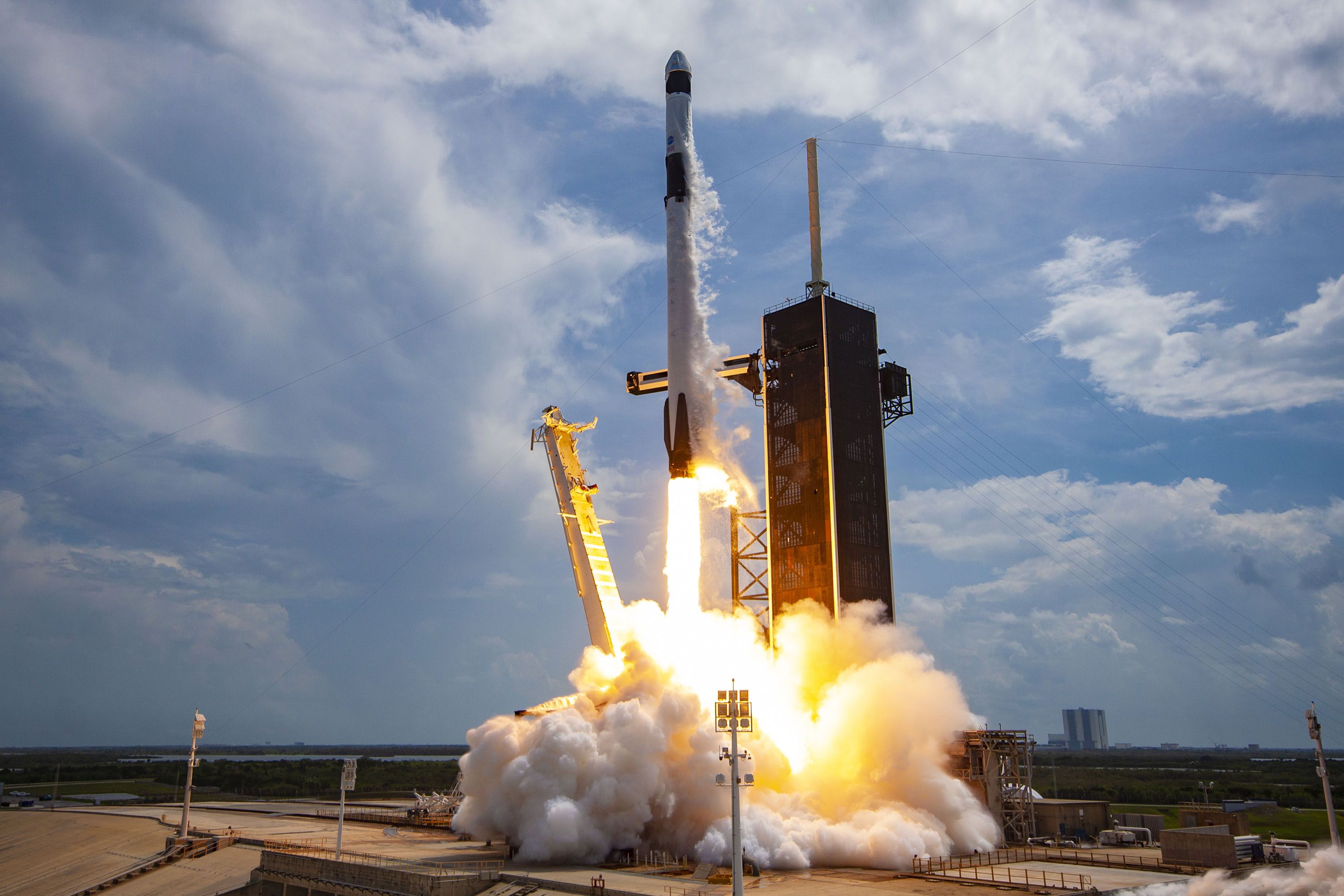 SpaceX Starlink Mission Update: 27 Satellites Launched On Falcon 9 SpaceX Starlink Mission Update: 27 Satellites Launched On Falcon 9