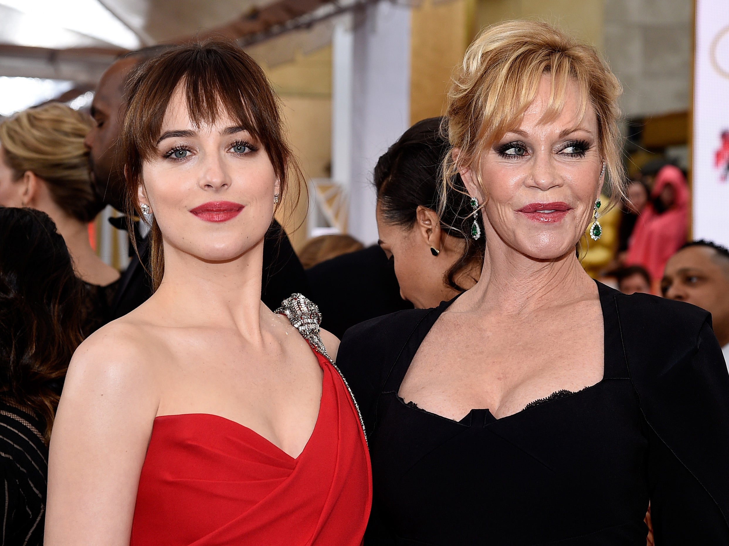 Spring Style Inspiration: Dakota Johnson And Melanie Griffith Spring Style Inspiration: Dakota Johnson And Melanie Griffith