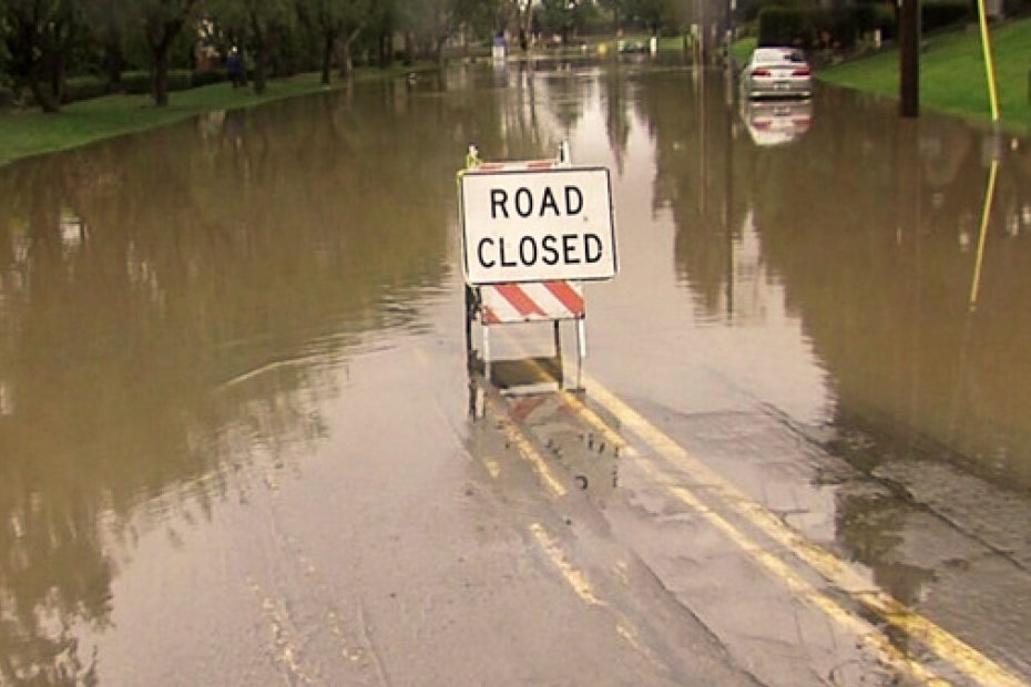 Staying Safe During Flash Floods: Recognizing Warnings And Taking Action Staying Safe During Flash Floods: Recognizing Warnings And Taking Action