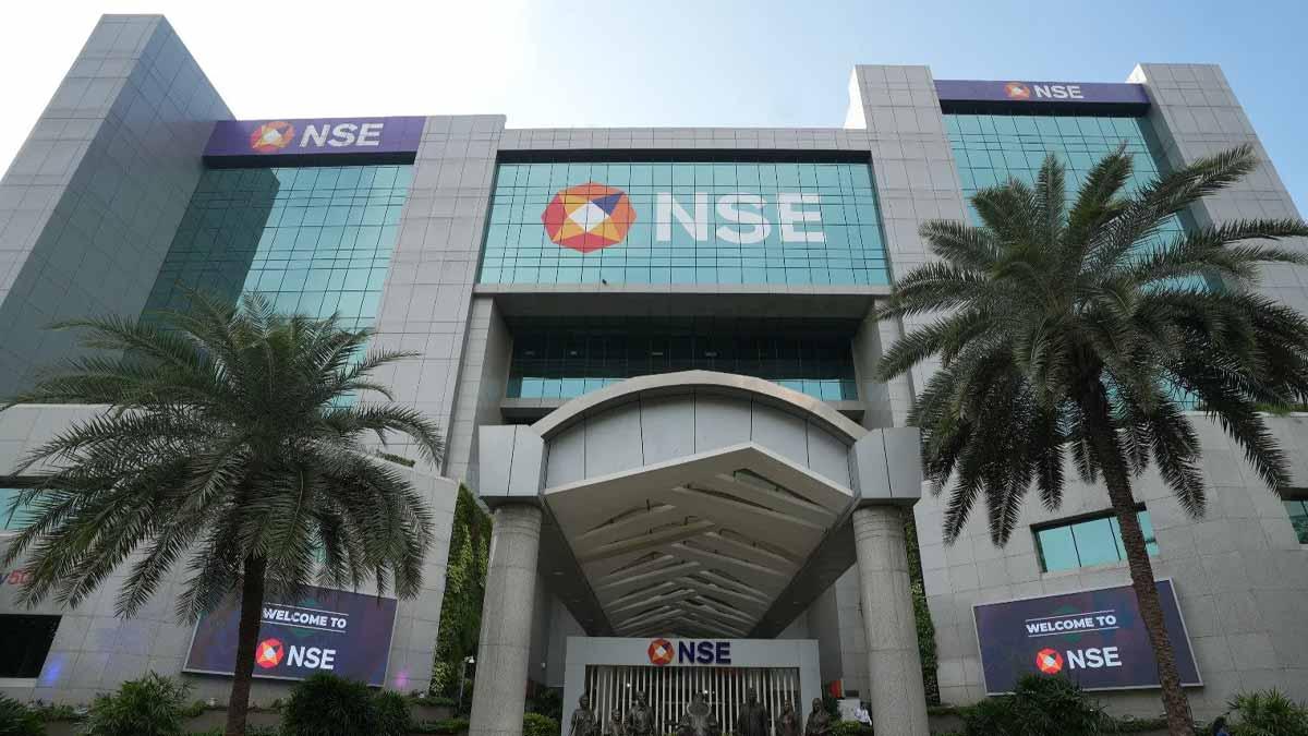 Stock Market Update: India's Sensex And Nifty 50 Remain Steady Despite Headwinds Stock Market Update: India's Sensex And Nifty 50 Remain Steady Despite Headwinds