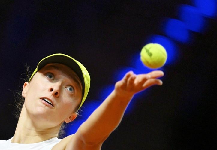 Stuttgart Open: Ostapenko Upsets Swiatek, Advances To Semifinals Stuttgart Open: Ostapenko Upsets Swiatek, Advances To Semifinals