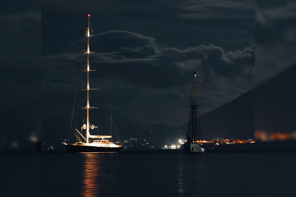 Superyacht Disaster: Investigation Focuses On Giant Mast In Bayesian Vessel's Final Moments Superyacht Disaster: Investigation Focuses On Giant Mast In Bayesian Vessel's Final Moments