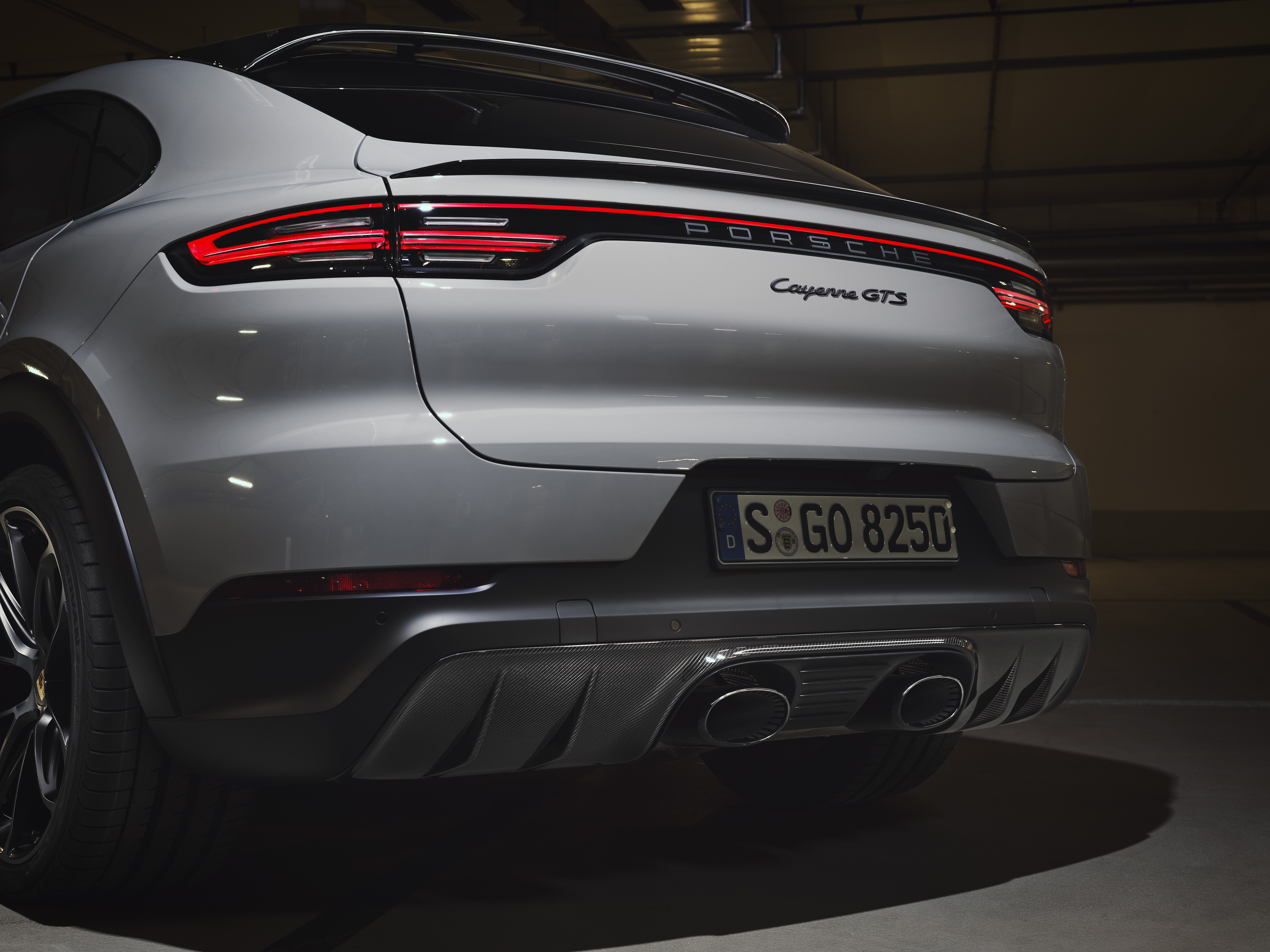 Test Drogowy Porsche Cayenne GTS Coupe: SUV Dla Wymagających. Test Drogowy Porsche Cayenne GTS Coupe: SUV Dla Wymagających.