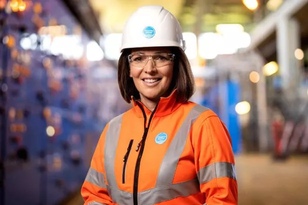 The Thames Water Executive Bonus Debate: A Critical Analysis The Thames Water Executive Bonus Debate: A Critical Analysis