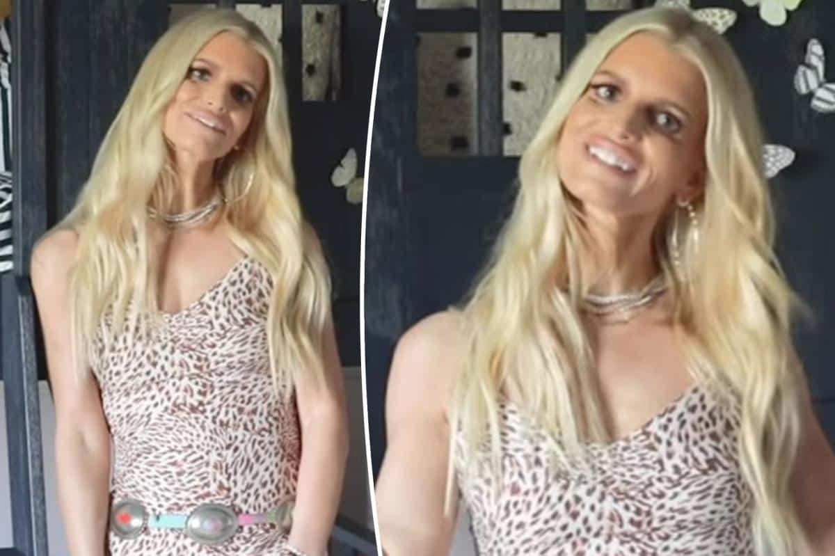 The Truth Behind Jessica Simpson's Alleged Snake Sperm Consumption The Truth Behind Jessica Simpson's Alleged Snake Sperm Consumption
