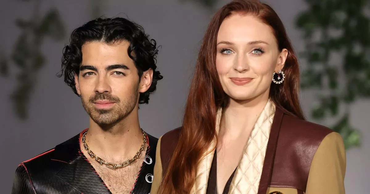 The Unexpected Way Joe Jonas Handled A Couple's Argument The Unexpected Way Joe Jonas Handled A Couple's Argument