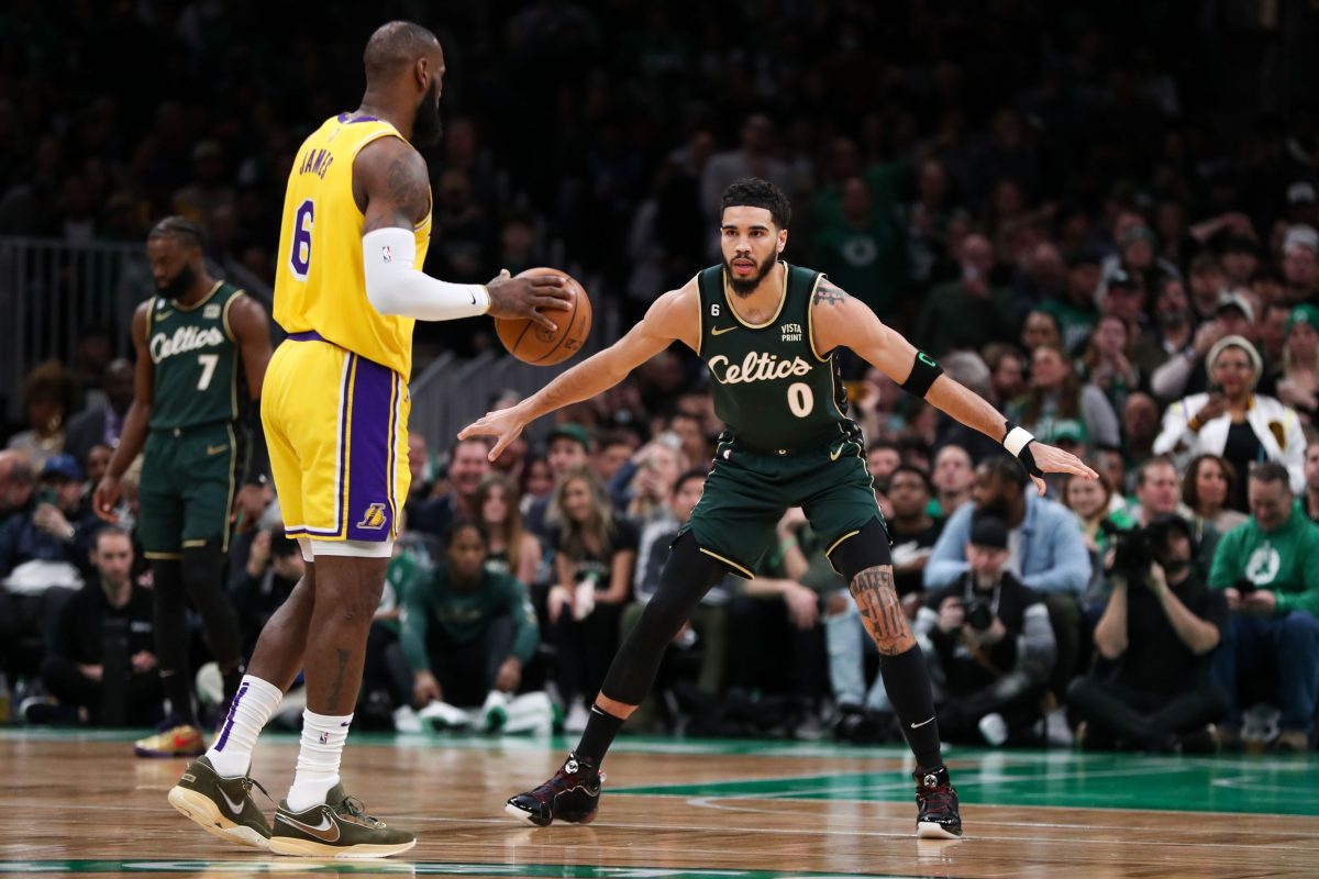 TNT Announcers Roast Jayson Tatum In Hilarious Lakers-Celtics Promo TNT Announcers Roast Jayson Tatum In Hilarious Lakers-Celtics Promo