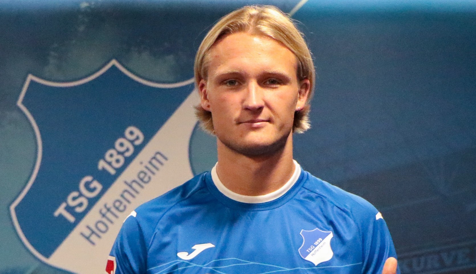 Transferrygter: Kasper Dolberg Til London? Transferrygter: Kasper Dolberg Til London?