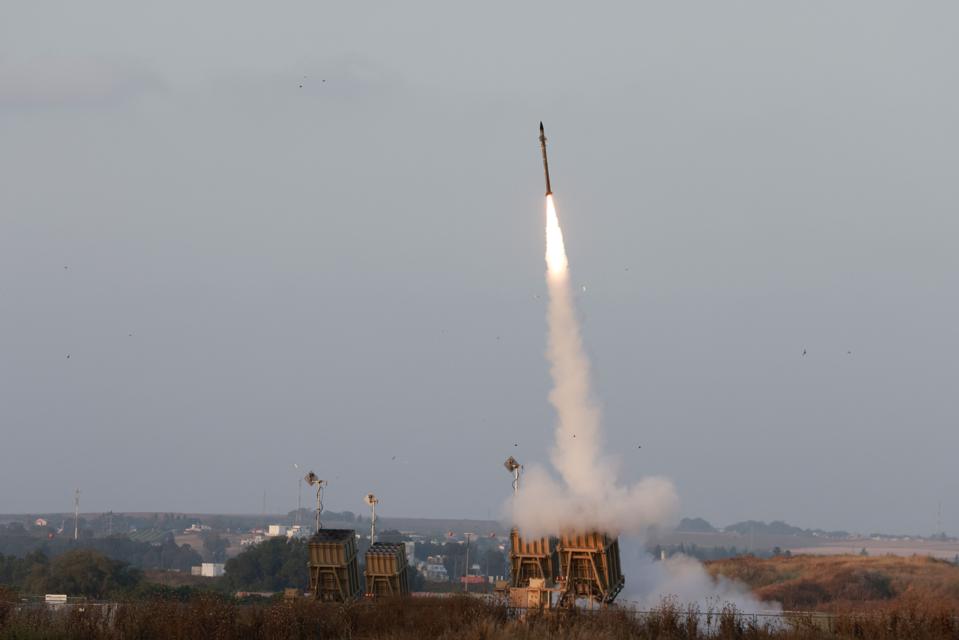 Trump's Proposed 'Golden Dome' Missile Shield: A Detailed Plan Trump's Proposed 'Golden Dome' Missile Shield: A Detailed Plan