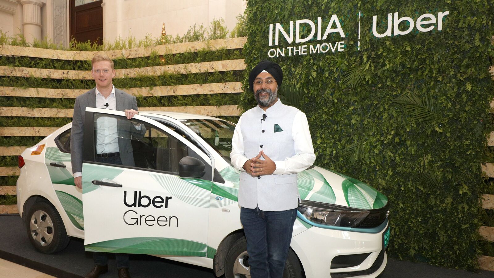 Uber Expands Pet-Friendly Rides In Delhi And Mumbai With Heads Up For Tails Uber Expands Pet-Friendly Rides In Delhi And Mumbai With Heads Up For Tails