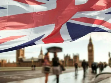 UK Immigration Rules Tightened: Fluent English Now A Requirement For Residency UK Immigration Rules Tightened: Fluent English Now A Requirement For Residency
