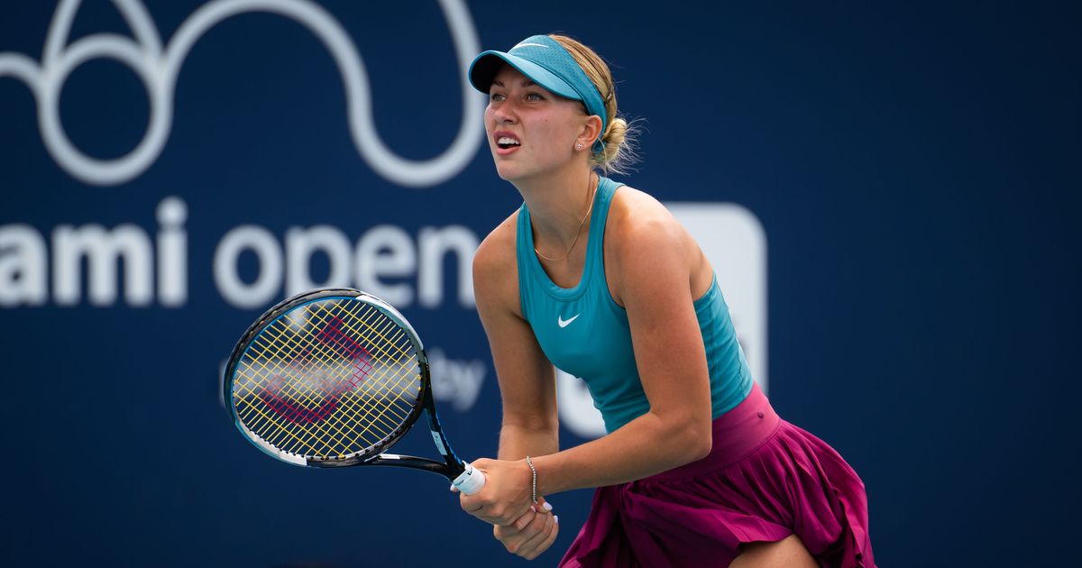 Upset In Madrid: Potapova Defeats Zheng Qinwen Upset In Madrid: Potapova Defeats Zheng Qinwen