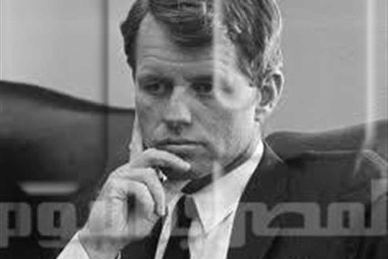 وثائق اغتيال روبرت كينيدي (1968): 10,000 صفحة جديدة تكشف الحقائق وثائق اغتيال روبرت كينيدي (1968): 10,000 صفحة جديدة تكشف الحقائق