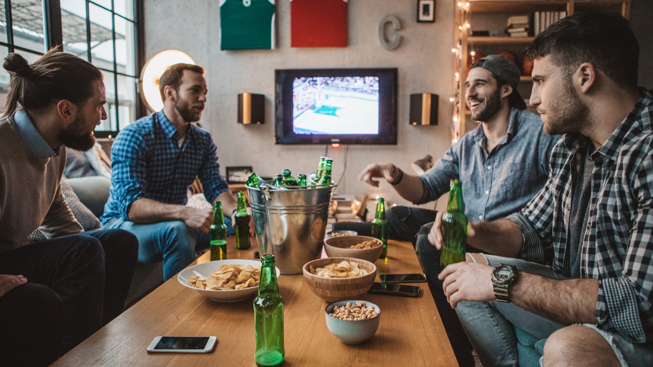 Your Guide To Watching March Madness 2025: TV Channels And Streaming Services Your Guide To Watching March Madness 2025: TV Channels And Streaming Services