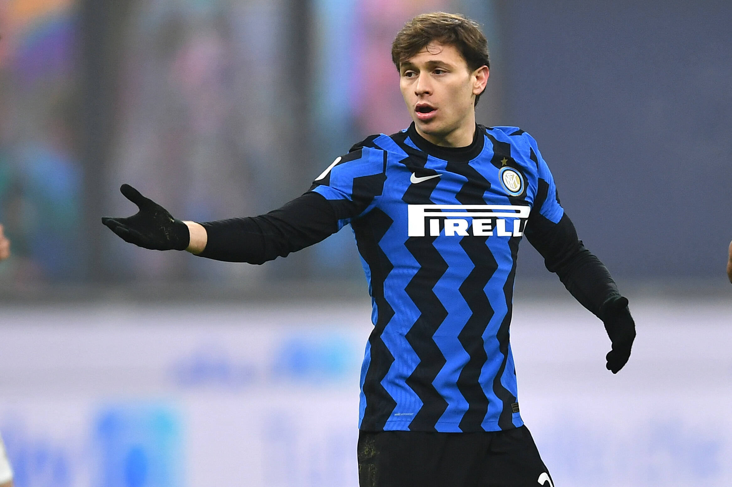 Zielinski's Calf Injury: Inter Milan Midfielder Faces Weeks Out